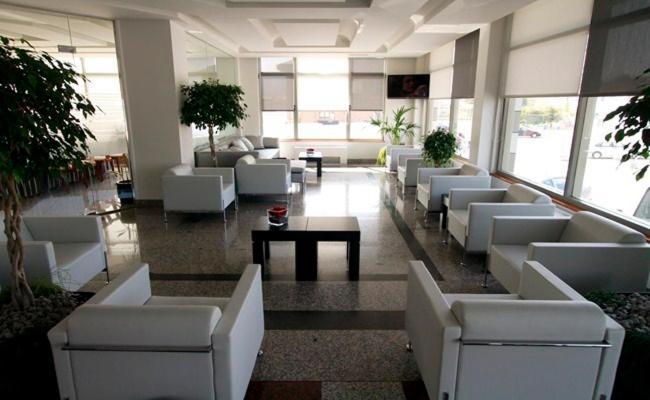 Hotel Adelma โอซนาโย ภายนอก รูปภาพ