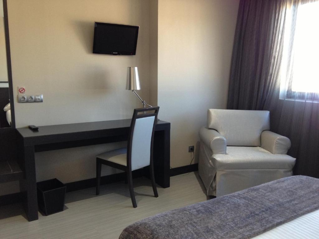 Hotel Adelma โอซนาโย ห้อง รูปภาพ